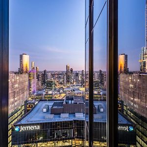 Aussie Escape Apartments-Skyline Collins Tower